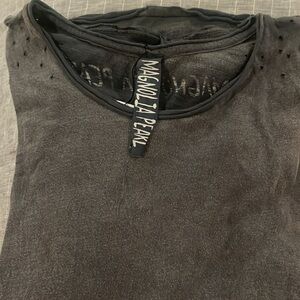 Magnolia Pearl gray long sleeved T